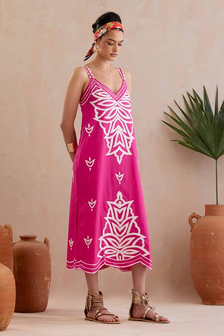 Buy Indian Summer Story Fuchsia Cotton Embroidery V-neck Thread Midi Dress Online at Aza Fashions Buy_Indian Summer Story_Fuchsia Cotton Embroidery V-neck Thread Midi Dress _Online_at_Aza_Fashions