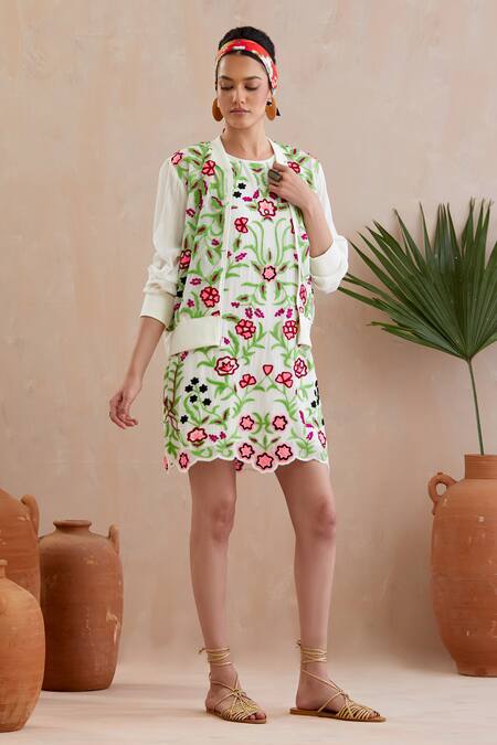 Buy_Indian Summer Story_Ivory Crepe Embroidery Open Neck Floral Thread Jacket _Online_at_Aza_Fashions