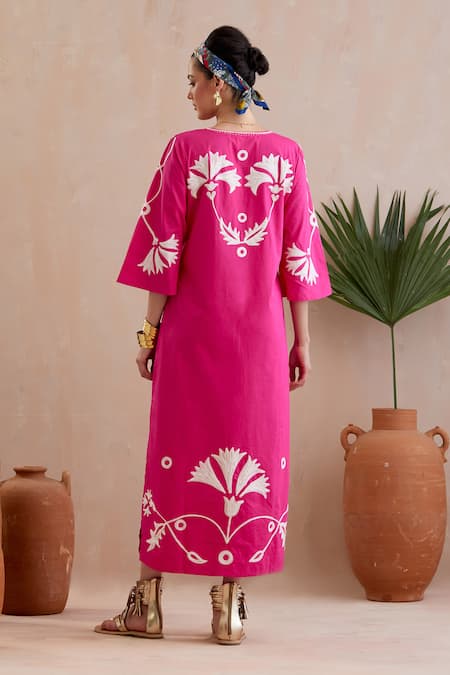 Indian Summer Story Fuchsia Embroidered Midi Dress 