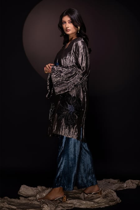 Shop Chambray & CO. Silver Silk, Velvet Applique V-neck Gunmetal Floral Tunic Set Online at Aza Fashions Shop_Chambray & CO._Silver Silk, Velvet Applique V-neck Gunmetal Floral Tunic Set _Online_at_Aza_Fashions