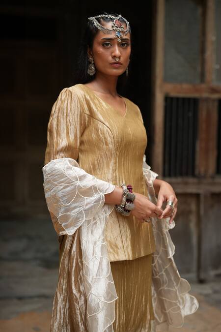 Shop_Chambray & CO._Gold Silk Embroidery, Applique V-neck Floral Tunic And Skirt Set _Online_at_Aza_Fashions