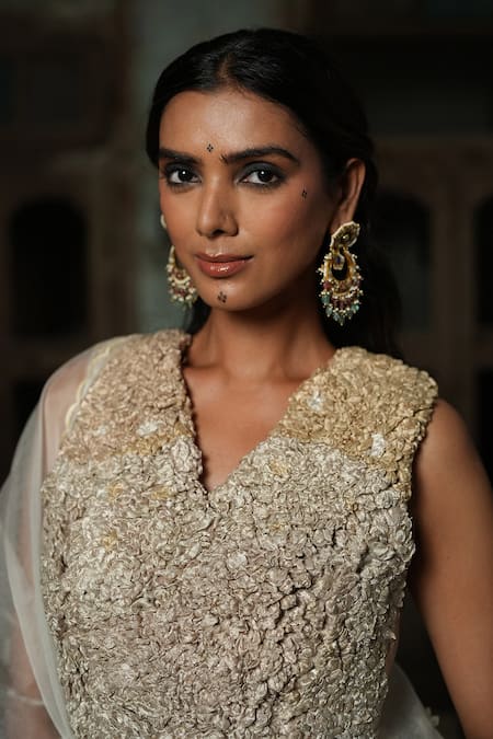 Shop_Chambray & CO._Ivory Cotton, Silk Organza Embroidery V-neck 3d Bloom Lehenga Set _Online_at_Aza_Fashions