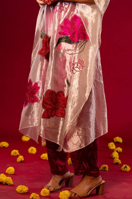 Buy_Chambray & CO._Silver Cotton, Silk Embroidery Collared And Pink Resham Patchwork Kaftan Set _Online_at_Aza_Fashions