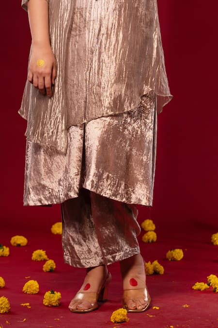 Buy_Chambray & CO._Silver Silk Round Neck Pleated Overlay Tunic And Pant Set _Online_at_Aza_Fashions