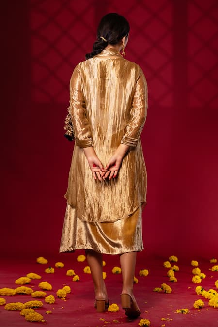 Shop Chambray & CO. Gold Silk Round Neck Pleated Overlay Tunic Set at Aza Fashions Shop_Chambray & CO._Gold Silk Round Neck Pleated Overlay Tunic Set _at_Aza_Fashions