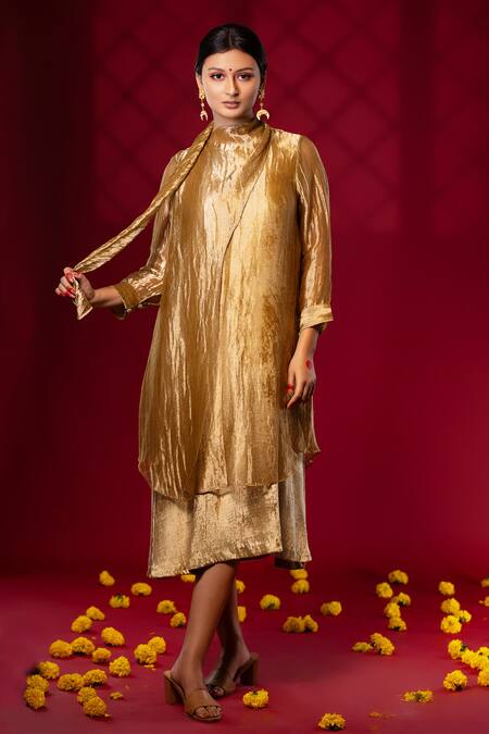 Buy Chambray & CO. Gold Silk Round Neck Pleated Overlay Tunic Set Online at Aza Fashions Buy_Chambray & CO._Gold Silk Round Neck Pleated Overlay Tunic Set _Online_at_Aza_Fashions