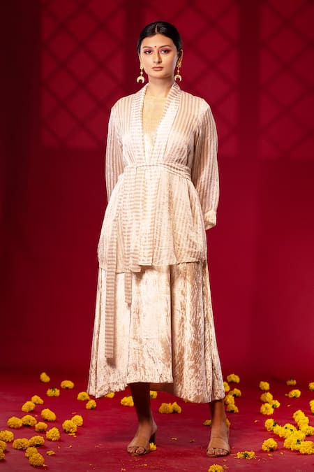 Chambray & CO. Silver Velvet, Silk, Tissue Shawl Stripe Woven Jacket With Sleeveless Dress Online at Aza Fashions Chambray & CO._Silver Velvet, Silk, Tissue Shawl Stripe Woven Jacket With Sleeveless Dress _Online_at_Aza_Fashions