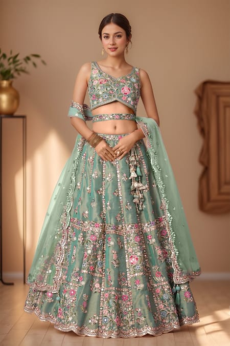 Samyukta Singhania Floral Zari Embroidered Lehenga Set 