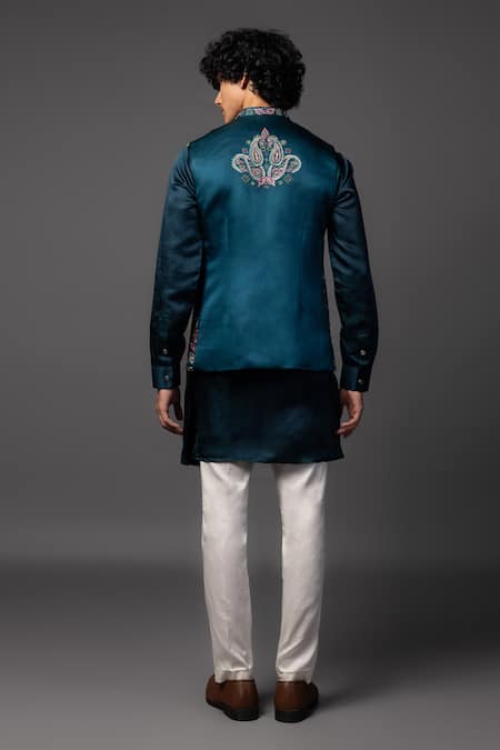 PAARSH Teal Blue Kasuti Embroidered Bundi Set 