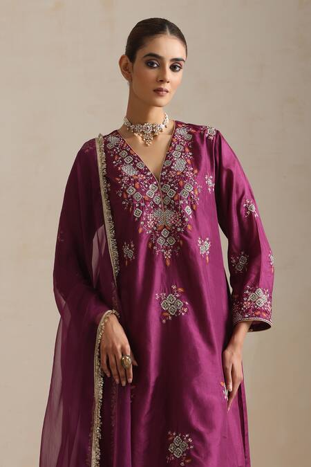 Buy_Shikha Mehta_Purple , Organza Embroidery V-neck Aline Kurta Set With Bloom _Online_at_Aza_Fashions