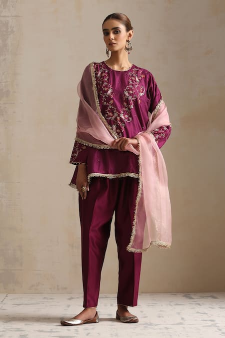 Shikha Mehta_Purple , Organza Embroidery Round Neck Aubergine Blossom Kurta Set _Online_at_Aza_Fashions