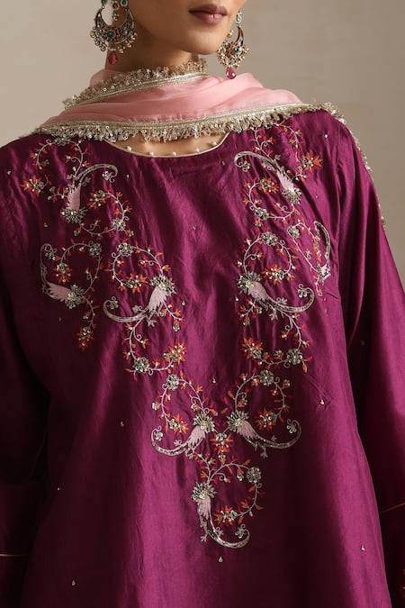 Shikha Mehta_Purple , Organza Embroidery Round Neck Aubergine Blossom Kurta Set _at_Aza_Fashions
