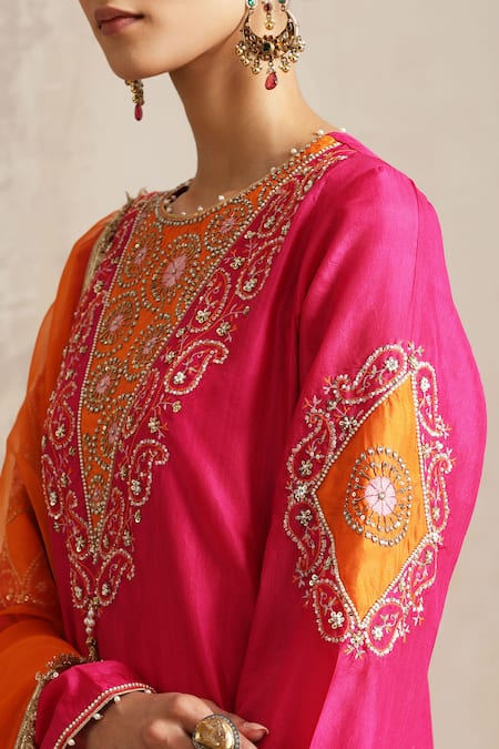 Shop_Shikha Mehta_Pink , Organza Embroidery, Lace V-neck Paisley Bloom Kurta Set _Online_at_Aza_Fashions