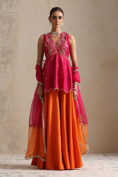 Shikha Mehta_Orange Organza, Embroidery V-neck Paisley Flora Peplum Kurti Set _at_Aza_Fashions