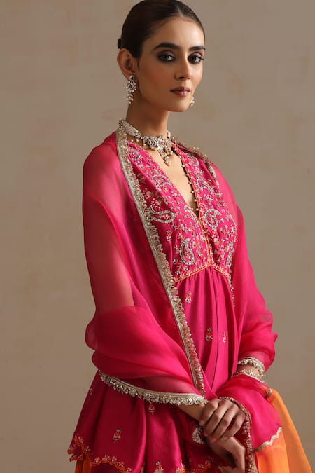 Shop_Shikha Mehta_Orange Organza, Embroidery V-neck Paisley Flora Peplum Kurti Set 