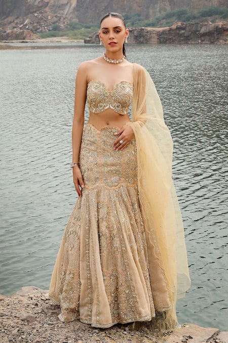 Label Moni K Gold Organza, Net Beads, Sequins, Zari Zardozi Embroidered Lehenga Set Online at Aza Fashions Label Moni K_Gold Organza, Net Beads, Sequins, Zari Zardozi Embroidered Lehenga Set _Online_at_Aza_Fashions