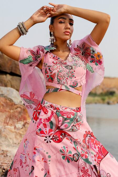 Buy_Label Moni K_Pink Organza Embroidery V-neck Paisley Bloom Cape And Lehenga Set _Online_at_Aza_Fashions