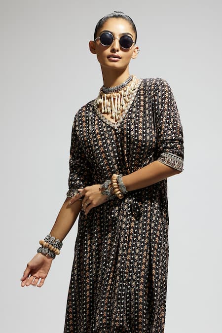 Buy Sva By Sonam & Paras Modi Black Crepe Embroidery V-neck Boho Print Asymmetric Tunic And Pant Set Buy_Sva By Sonam & Paras Modi_Black Crepe Embroidery V-neck Boho Print Asymmetric Tunic And Pant Set