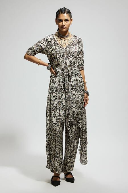 SVA by Sonam & Paras Modi Floral Jaal Print Tunic & Pant Set 