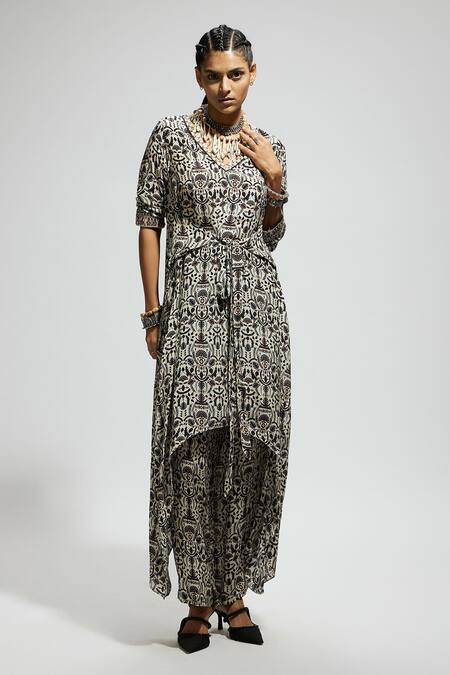 Shop_Sva By Sonam & Paras Modi_White Crepe Embroidery V-neck Floral Jaal Print Tunic And Pant Set_Online_at_Aza_Fashions