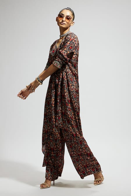 Buy Sva By Sonam & Paras Modi Gray Crepe V-neck Floral Jaal Print Asymmetric Tunic Set Online at Aza Fashions Buy_Sva By Sonam & Paras Modi_Gray Crepe V-neck Floral Jaal Print Asymmetric Tunic Set_Online_at_Aza_Fashions