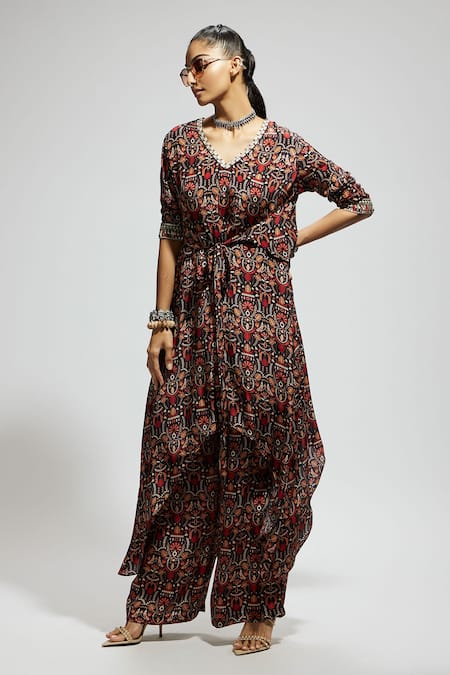 Shop Sva By Sonam & Paras Modi Gray Crepe V-neck Floral Jaal Print Asymmetric Tunic Set Online at Aza Fashions Shop_Sva By Sonam & Paras Modi_Gray Crepe V-neck Floral Jaal Print Asymmetric Tunic Set_Online_at_Aza_Fashions