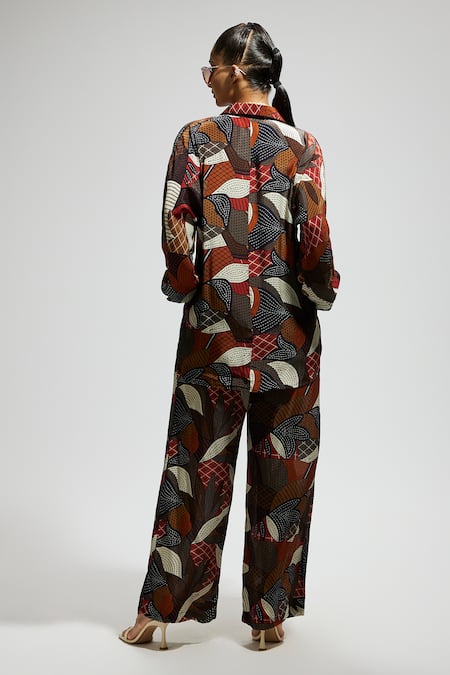 Sva By Sonam & Paras Modi Abstract Floral Print Shirt & Pant Set 