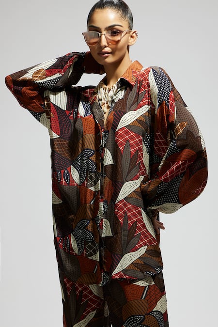 Sva By Sonam & Paras Modi_Multi Color Crepe Collared Abstract Floral Print Shirt And Pant Set _at_Aza_Fashions