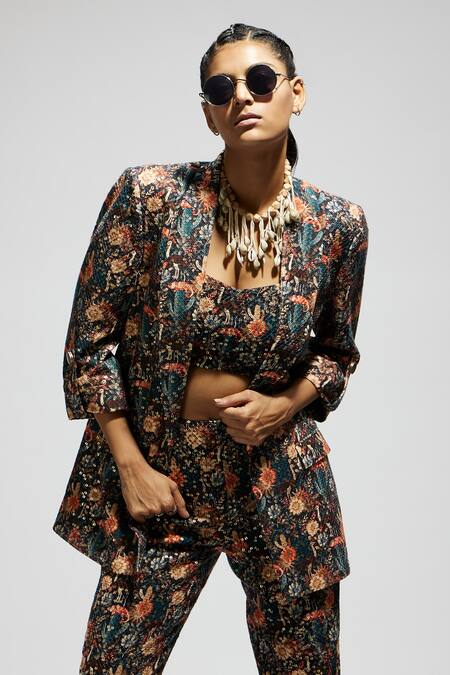 Buy Sva By Sonam & Paras Modi Black Crepe Sequins, Embroidery Sweetheart Neck Animal Print Blazer And Pant Set Buy_Sva By Sonam & Paras Modi_Black Crepe Sequins, Embroidery Sweetheart Neck Animal Print Blazer And Pant Set