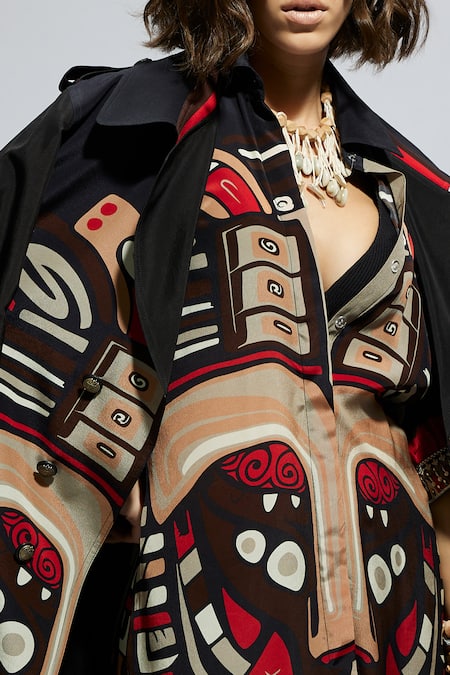 Buy_Sva By Sonam & Paras Modi_Black Crepe Mask Placement Print Trench Coat