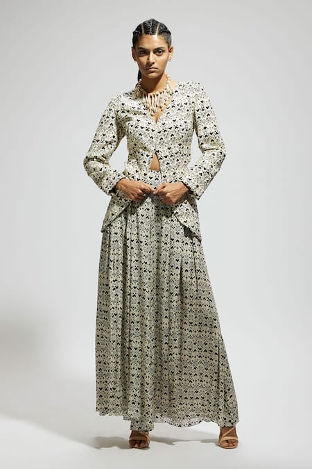 Sva By Sonam & Paras Modi White Crepe Sequins, Beads V-neck Geometric Print Jacket And Flared Pant Set at Aza Fashions Sva By Sonam & Paras Modi_White Crepe Sequins, Beads V-neck Geometric Print Jacket And Flared Pant Set_at_Aza_Fashions