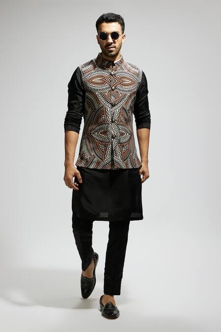 Sva By Sonam & Paras Modi Brown Silk Zentangle Print Sleeveless Bundi Online at Aza Fashions Sva By Sonam & Paras Modi_Brown Silk Zentangle Print Sleeveless Bundi_Online_at_Aza_Fashions