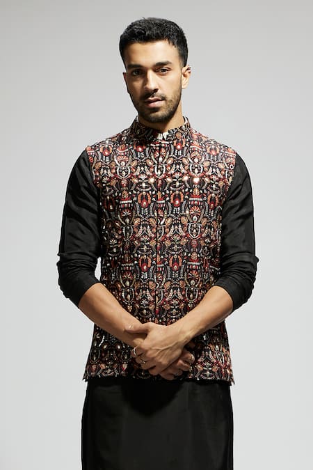 Sva By Sonam & Paras Modi_Black Silk Embroidery Leaf Jaal Embellished Bundi_at_Aza_Fashions