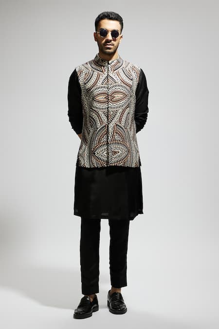 Buy_Sva By Sonam & Paras Modi_Brown Silk Embroidery Zentangle Bundi_Online_at_Aza_Fashions