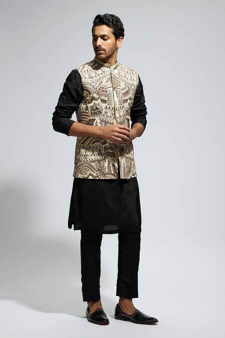 Buy_Sva By Sonam & Paras Modi_Ivory Silk Embroidery Tribal Bloom Bundi_Online_at_Aza_Fashions