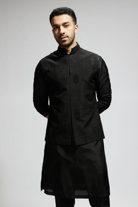 Sva By Sonam & Paras Modi_Black Silk Embroidery Mask Bundi_at_Aza_Fashions