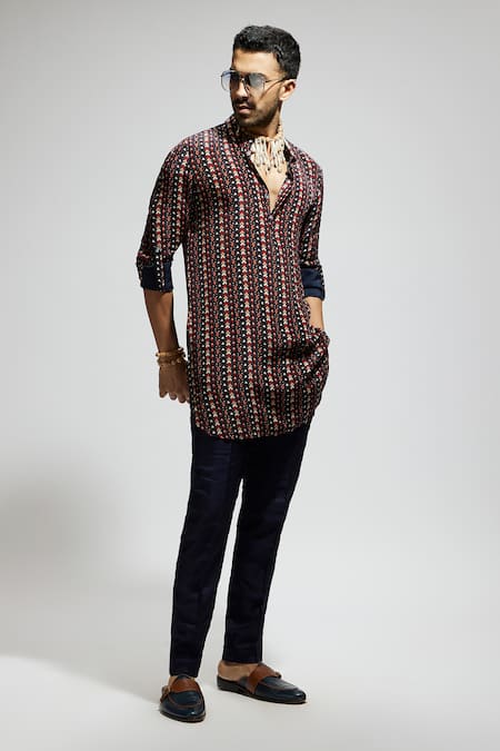 Buy_Sva By Sonam & Paras Modi_Blue Crepe Boho Print Kurta