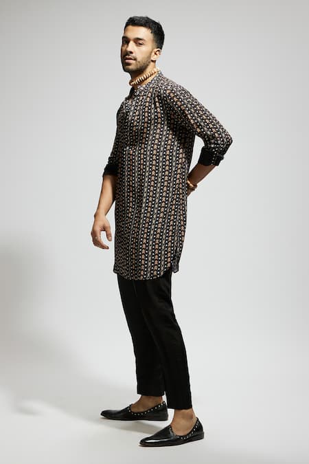 Sva By Sonam & Paras Modi_Black Crepe Printed Boho Short Kurta_at_Aza_Fashions