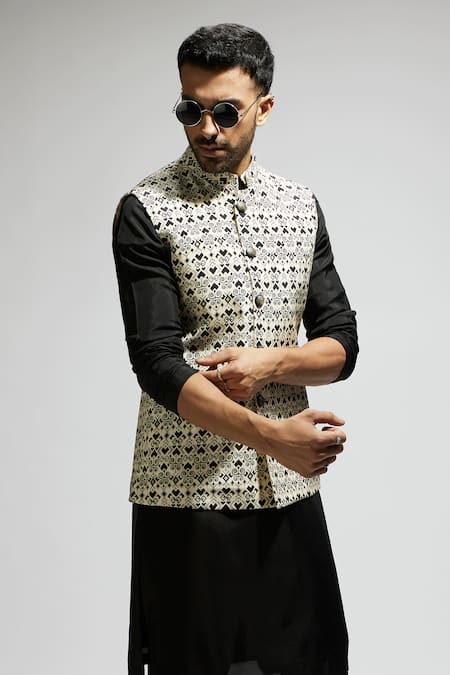 Sva By Sonam & Paras Modi_White Silk, Crepe Geometric Print Bundi Kurta Set_at_Aza_Fashions