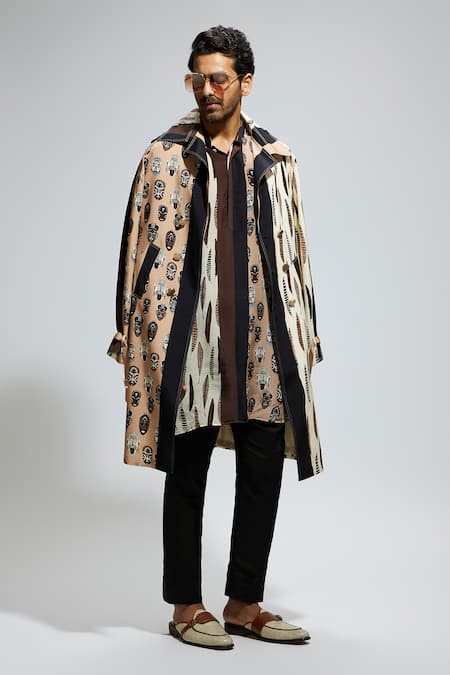 Buy_Sva By Sonam & Paras Modi_Black Silk Tribal Patterned Colour Block Trench Coat