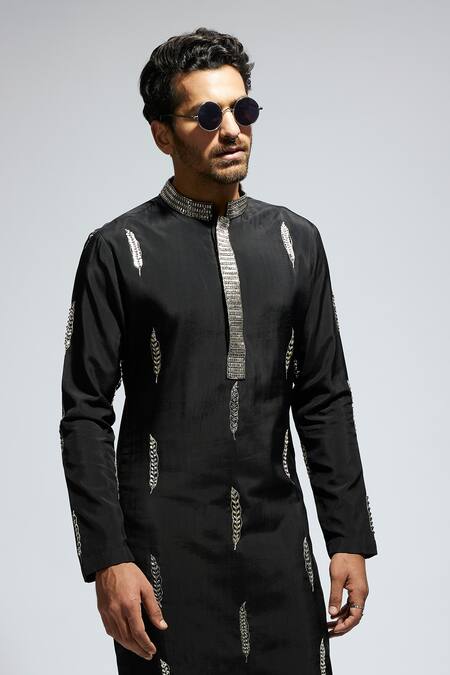 Shop Sva By Sonam & Paras Modi Black Silk Zari Embroidered Kurta Set Shop_Sva By Sonam & Paras Modi_Black Silk Zari Embroidered Kurta Set