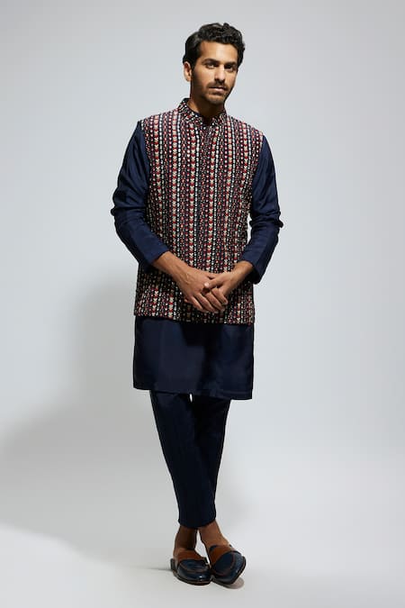 Sva By Sonam & Paras Modi_Blue Crepe Studs Geometric Print Bundi And Kurta Set_at_Aza_Fashions