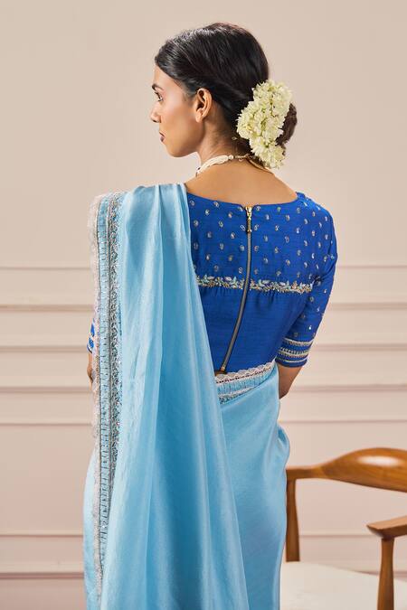 Shop Issa Studio By Chetana & Swathi Blue Tissue Sequins, Cut Work, Zari V-neck Floral Hand Embroidered Saree Set at Aza Fashions Shop_Issa Studio By Chetana & Swathi_Blue Tissue Sequins, Cut Work, Zari V-neck Floral Hand Embroidered Saree Set _at_Aza_Fashions