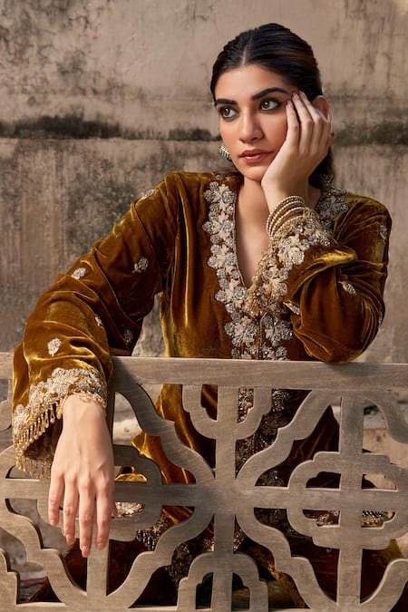 Buy Shalkii Brown Silk, Velvet Embroidery V-neck Gulshan Jacket And Pant Set Online at Aza Fashions Buy_Shalkii_Brown Silk, Velvet Embroidery V-neck Gulshan Jacket And Pant Set _Online_at_Aza_Fashions