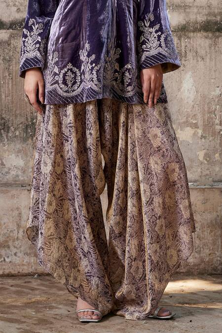 Buy_Shalkii_Purple Tissue, Silk Embroidery V-neck Crest Blossom Anarkali Set _Online_at_Aza_Fashions