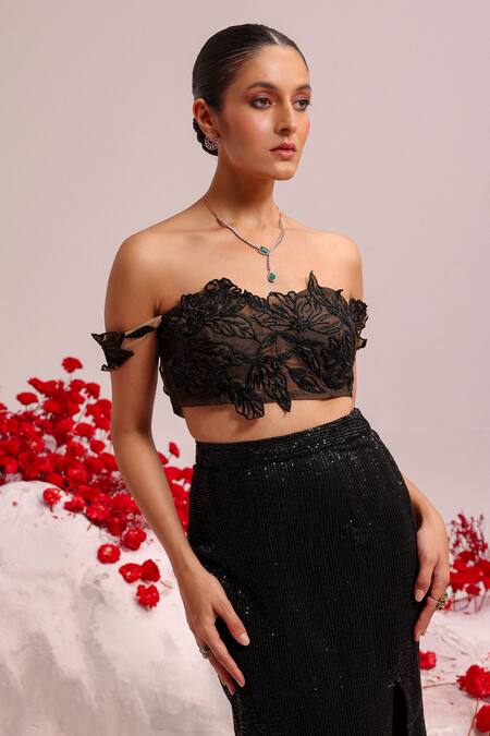 Shop Label Moni K Black Organza Sequins Sweetheart Neck 3d Floral Corset And Skirt Set Online at Aza Fashions Shop_Label Moni K_Black Organza Sequins Sweetheart Neck 3d Floral Corset And Skirt Set _Online_at_Aza_Fashions
