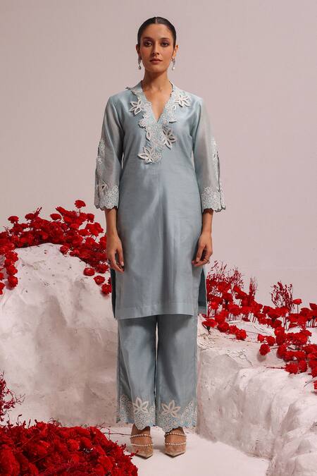 Label Moni K_Blue Silk, Chanderi Embroidery V-neck Resham Cutwork Kurta And Pant Set_Online_at_Aza_Fashions