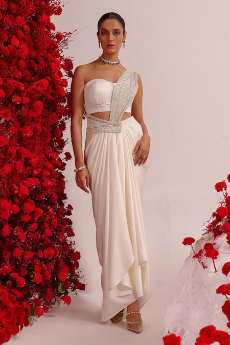 Label Moni K Ivory Organza, Satin Pearls, Embroidery Pre-draped Saree With Corset Blouse Online at Aza Fashions Label Moni K_Ivory Organza, Satin Pearls, Embroidery Pre-draped Saree With Corset Blouse _Online_at_Aza_Fashions