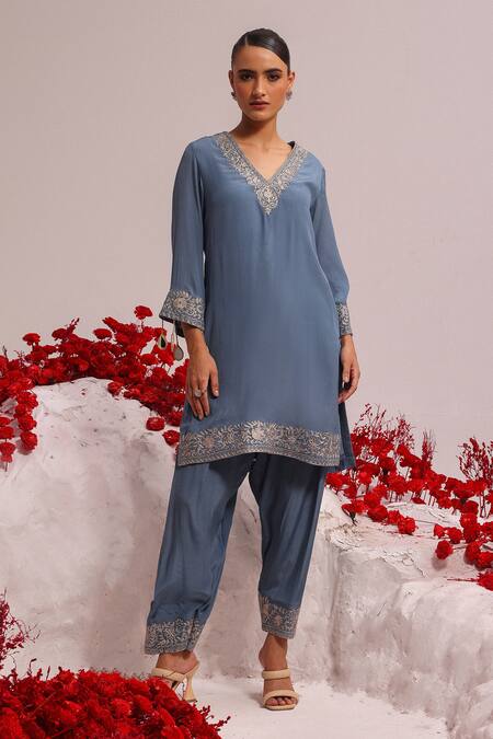 Label Moni K Blue Crepe Tassels V-neck Floral Aari Embroidered Kurta Set Online at Aza Fashions Label Moni K_Blue Crepe Tassels V-neck Floral Aari Embroidered Kurta Set _Online_at_Aza_Fashions