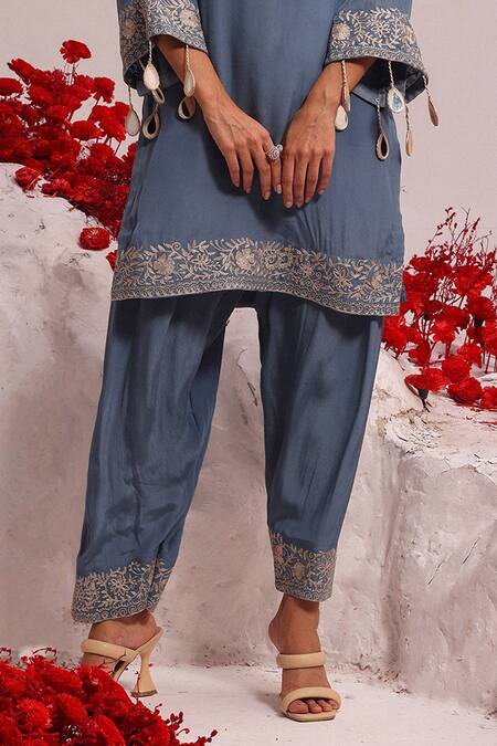 Buy Label Moni K Blue Crepe Tassels V-neck Floral Aari Embroidered Kurta Set Online at Aza Fashions Buy_Label Moni K_Blue Crepe Tassels V-neck Floral Aari Embroidered Kurta Set _Online_at_Aza_Fashions